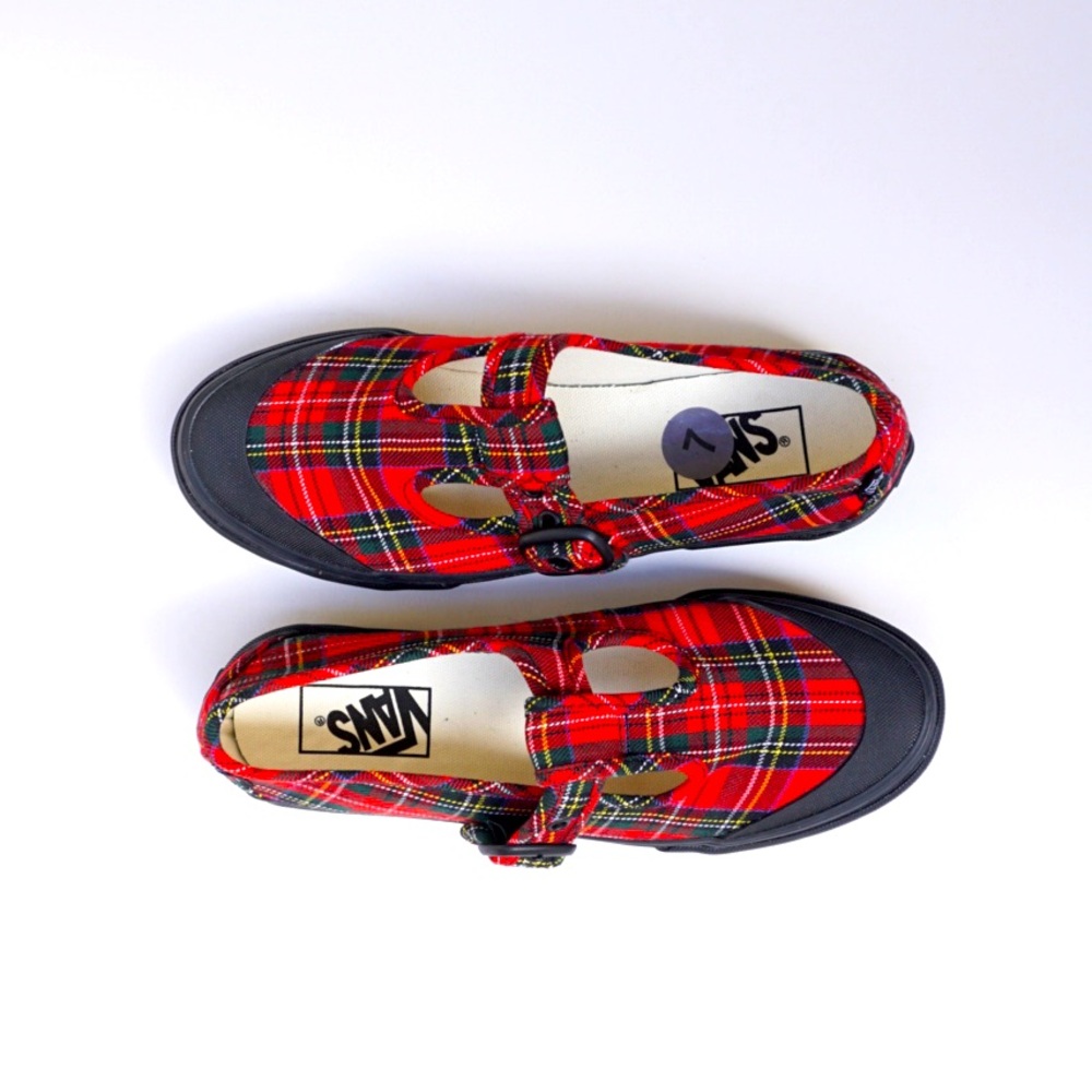 Vans Red and Black Tartan Plaid Mary Jane Shoes 🥀
